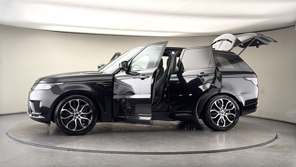 More views of Land Rover Range Rover Sport