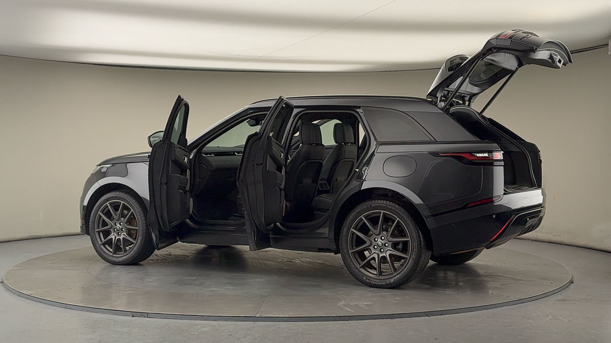 More views of Land Rover Range Rover Velar