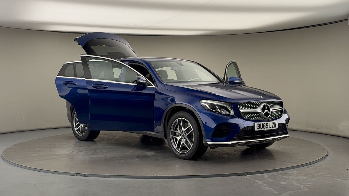 More views of Mercedes-Benz GLC