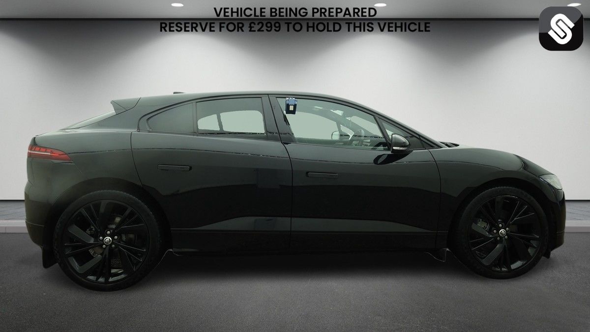 Jaguar I-PACE Image 5