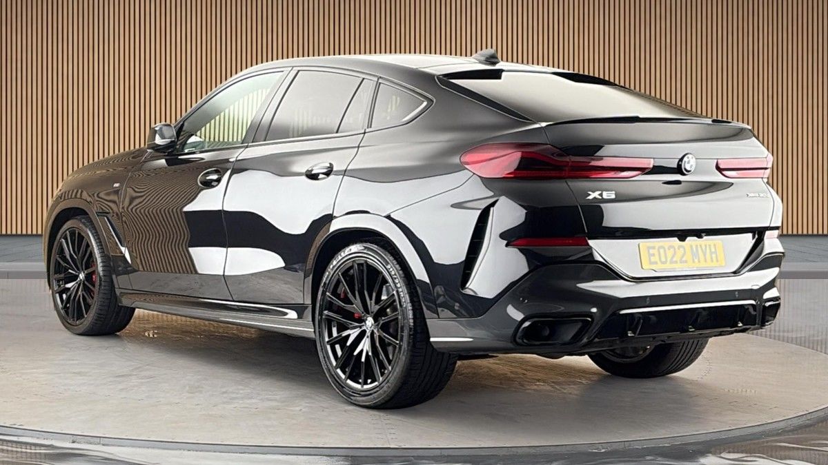 BMW X6 Image 2