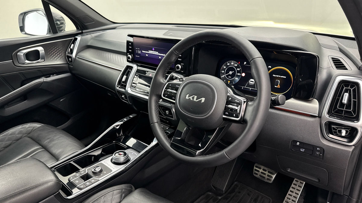 Kia Sorento Image 5