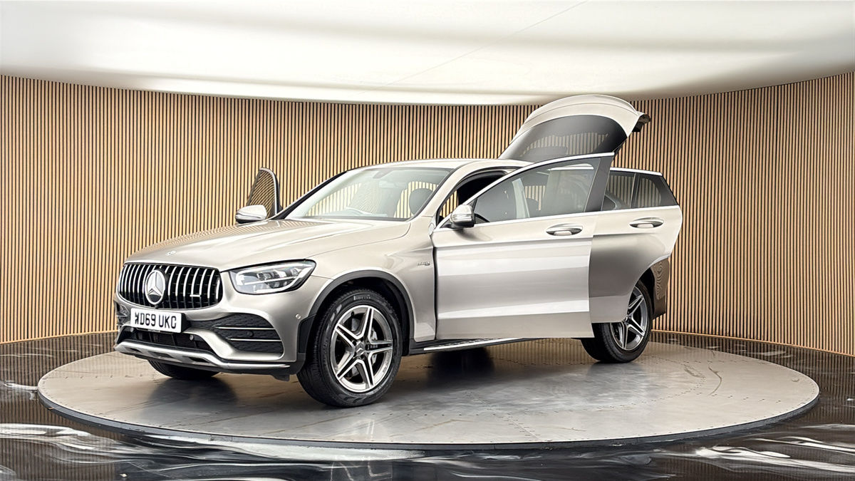 Mercedes-Benz GLC Image 22