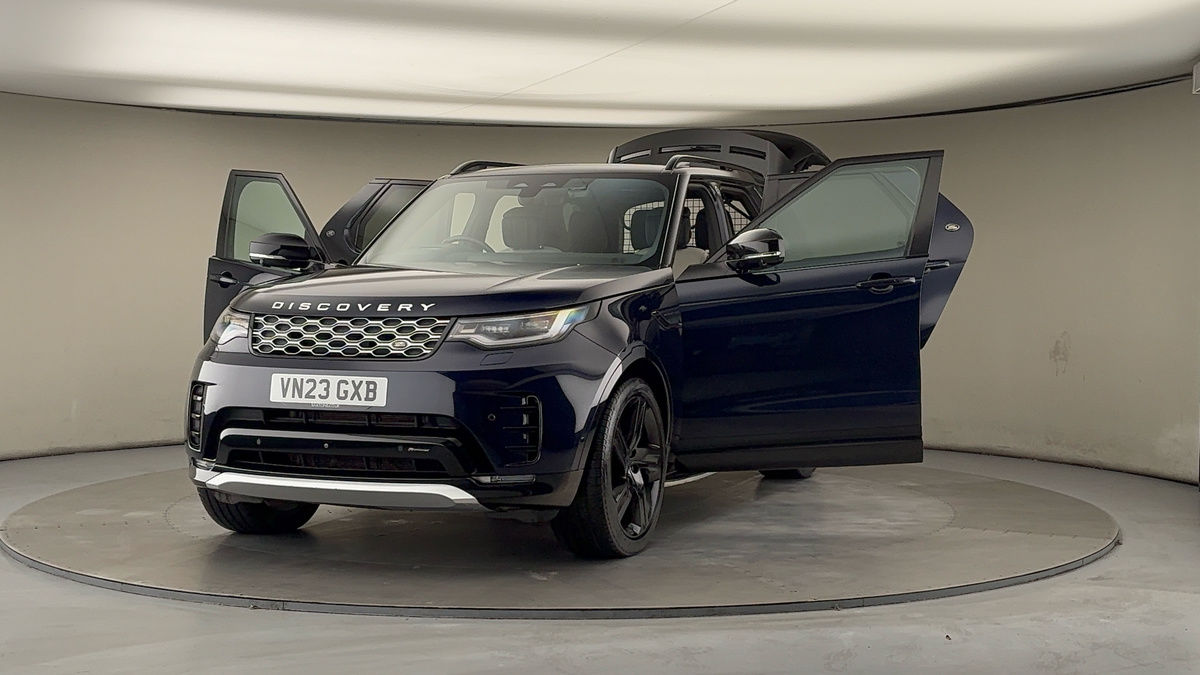 More views of Land Rover Discovery