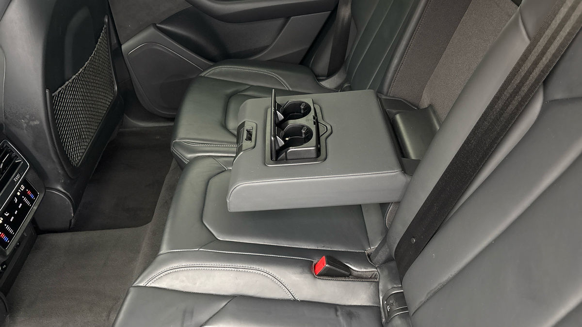 Audi Q8 Image 9