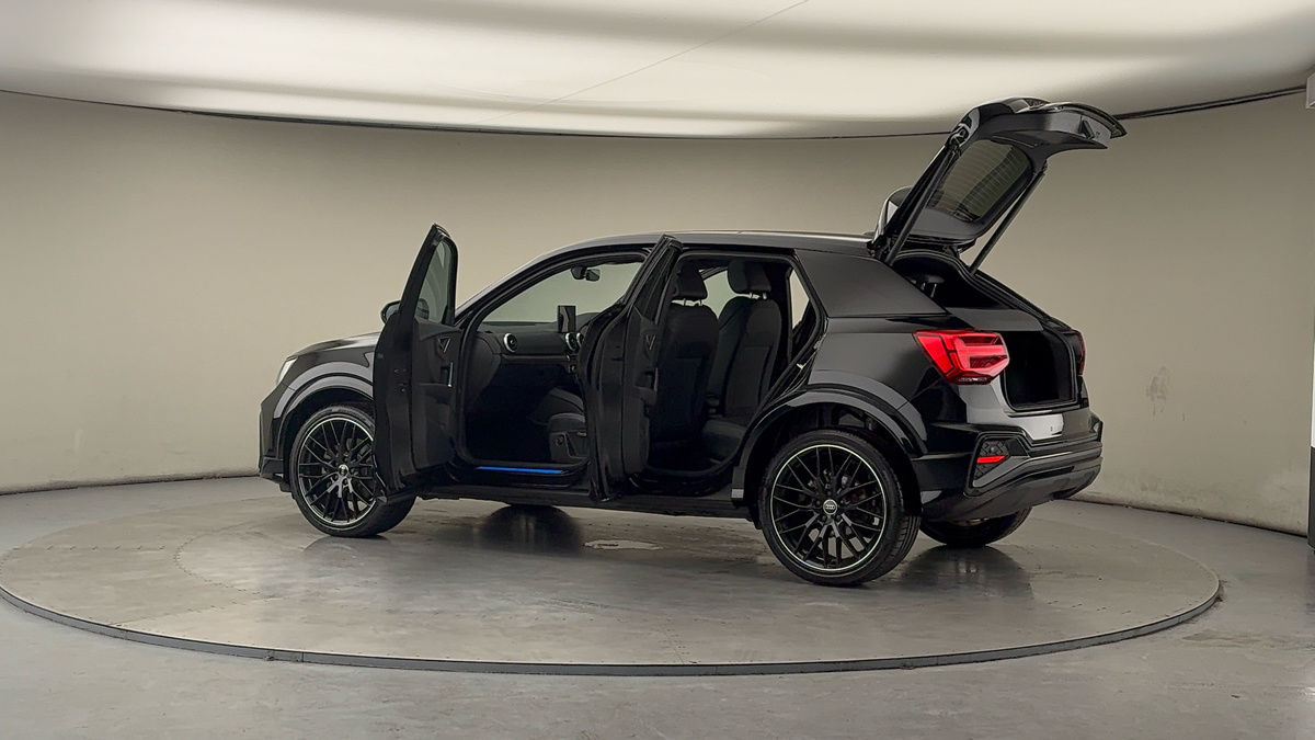 More views of Audi Q2