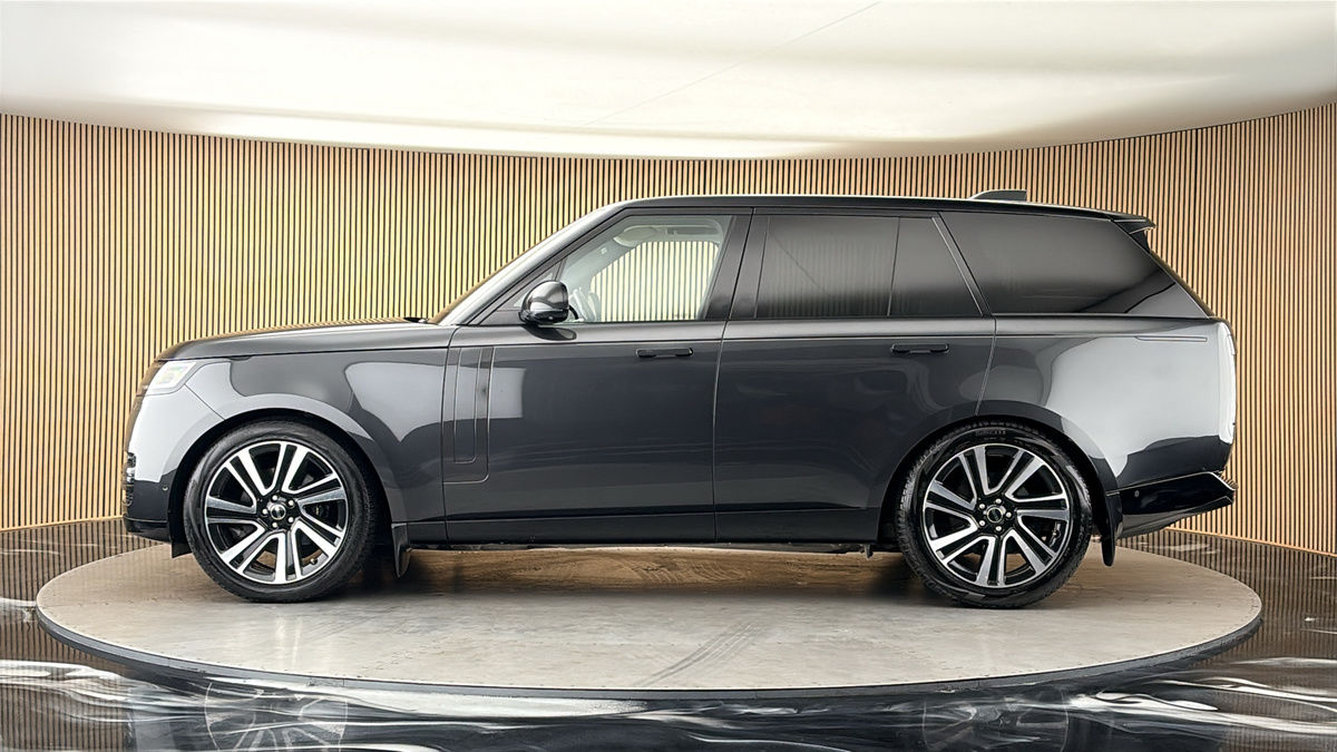 Land Rover Range Rover Image 15