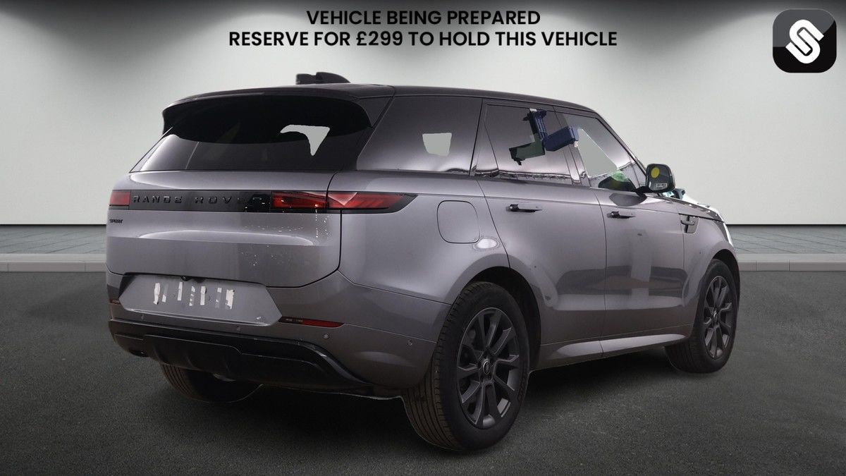 Land Rover Range Rover Sport Image 4
