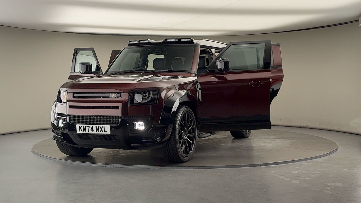 More views of Land Rover Defender 130