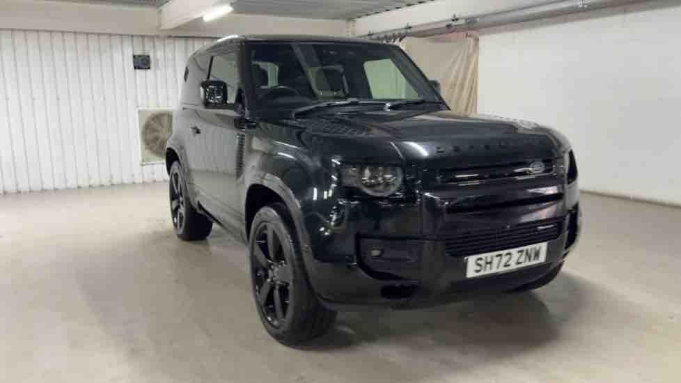 More views of Land Rover Defender 90