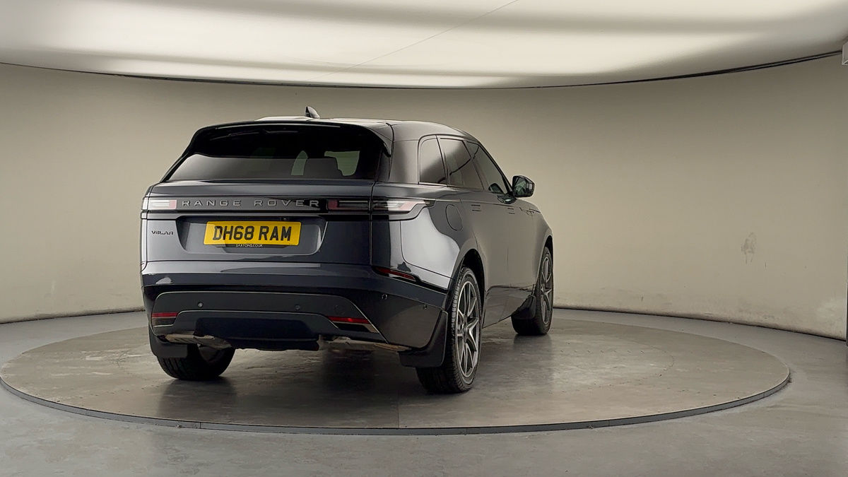 More views of Land Rover Range Rover Velar