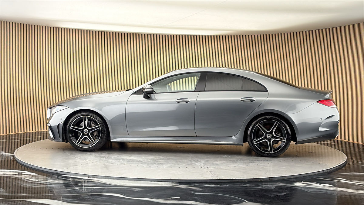 More views of Mercedes-Benz CLS