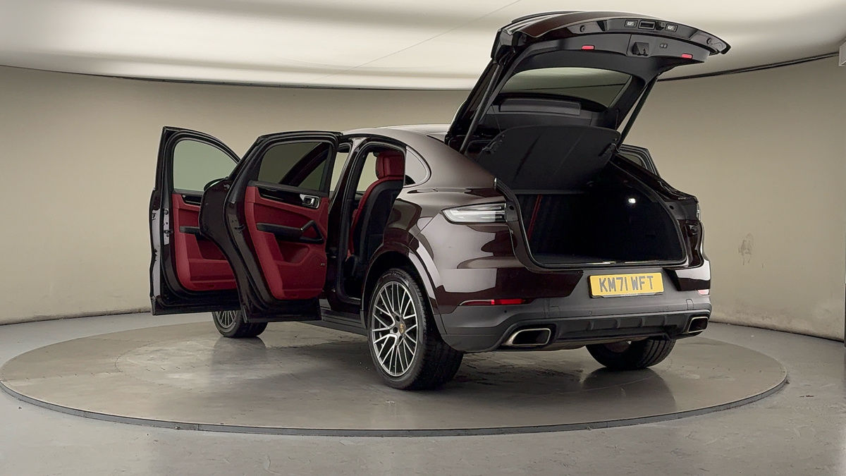Porsche Cayenne Image 23
