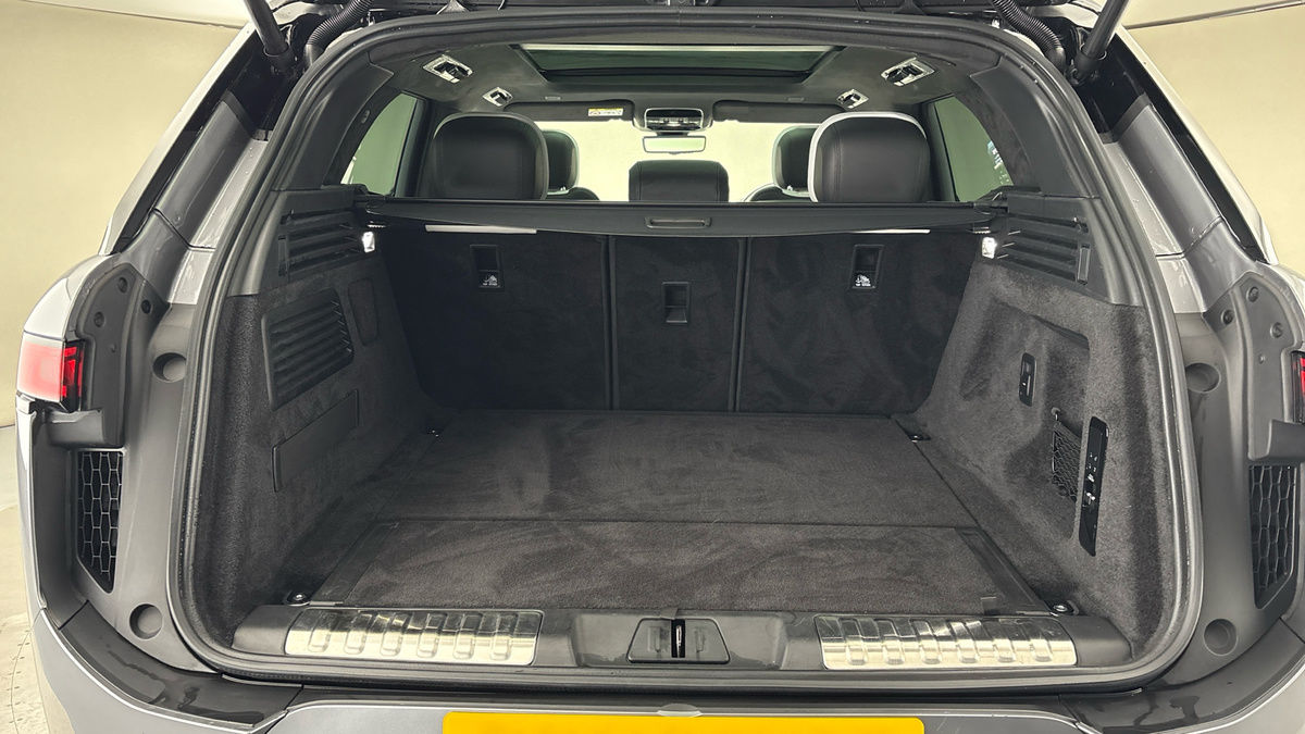 Land Rover Range Rover Sport Image 11