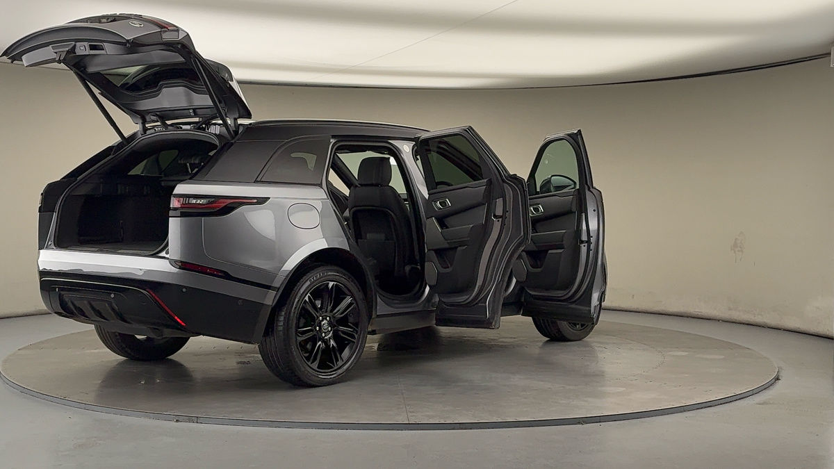 More views of Land Rover Range Rover Velar