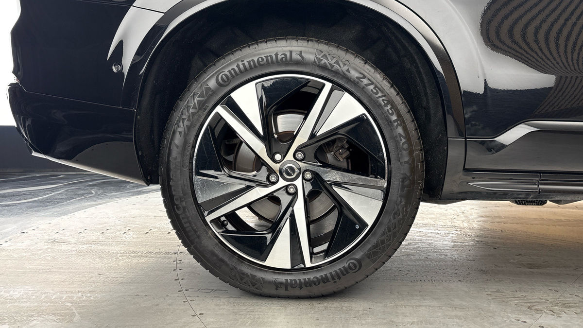Volvo XC90 Image 10