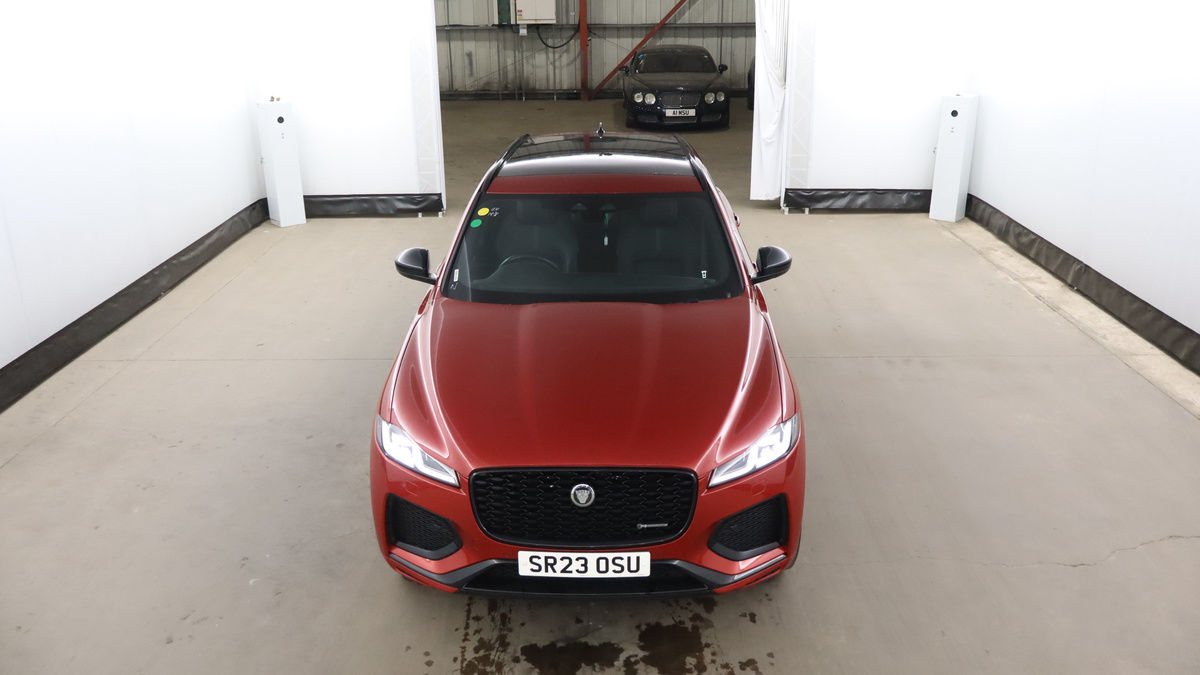Jaguar F-PACE Image 7