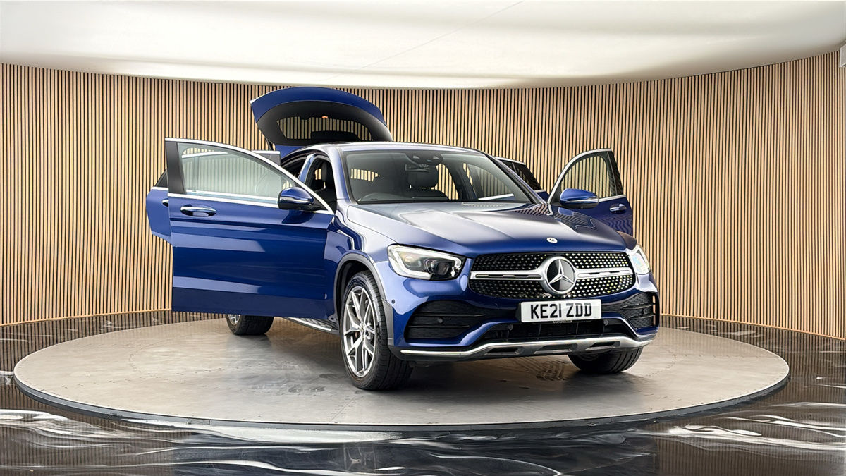 More views of Mercedes-Benz GLC