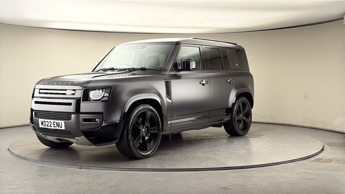 More views of Land Rover Defender 110