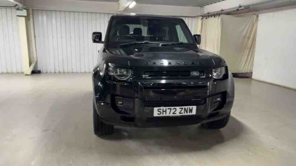 More views of Land Rover Defender 90