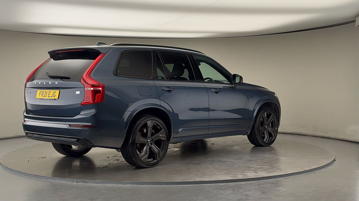 Volvo XC90 Image 21