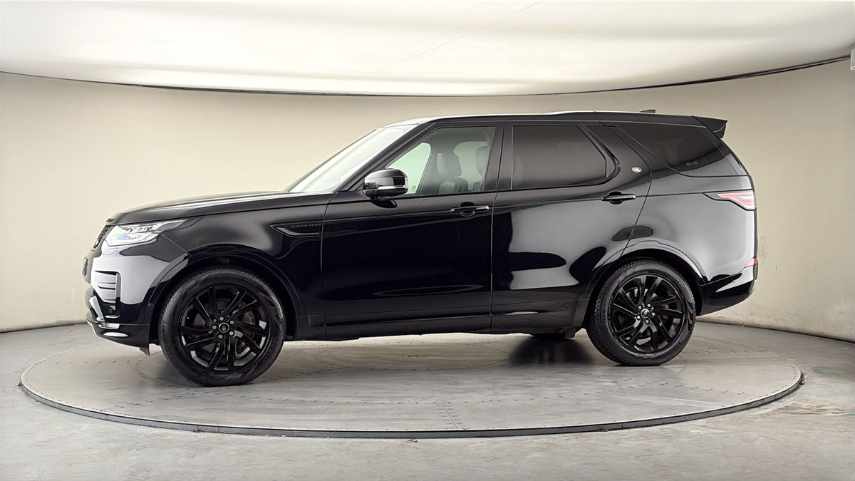 More views of Land Rover Discovery