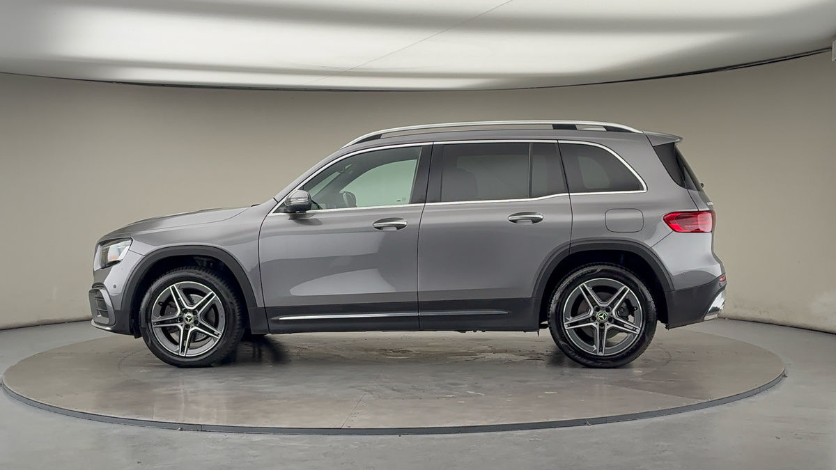 More views of Mercedes-Benz GLB