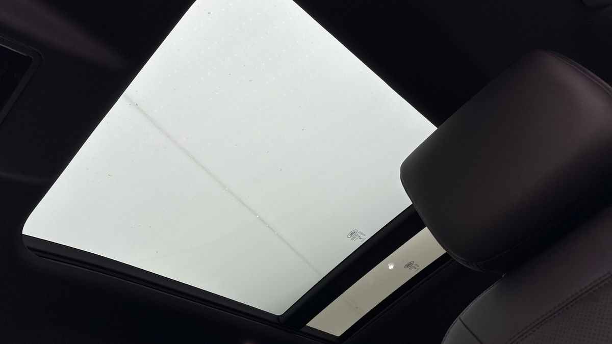 Land Rover Defender 110 Urban Image 6