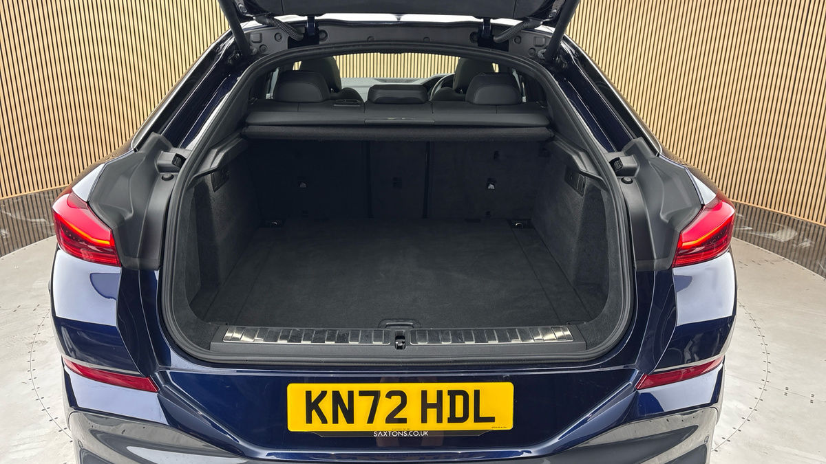 BMW X6 Image 11