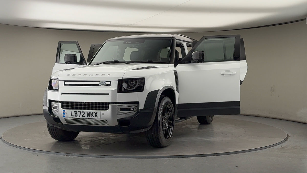 More views of Land Rover Defender 110