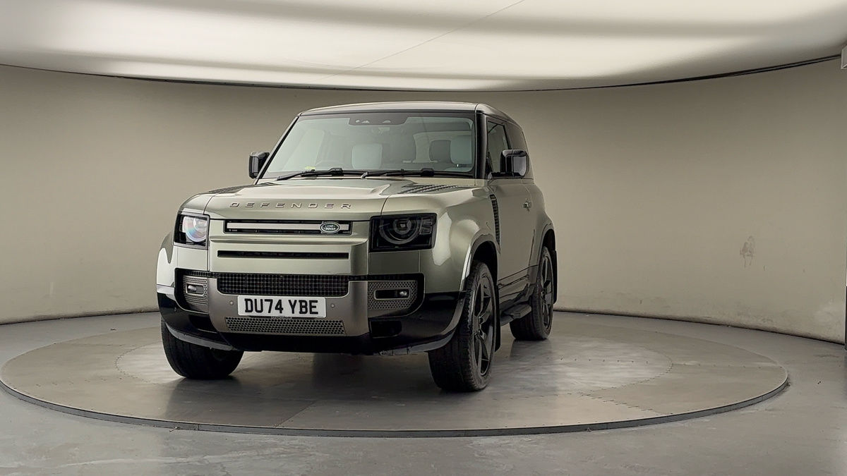 More views of Land Rover Defender 90