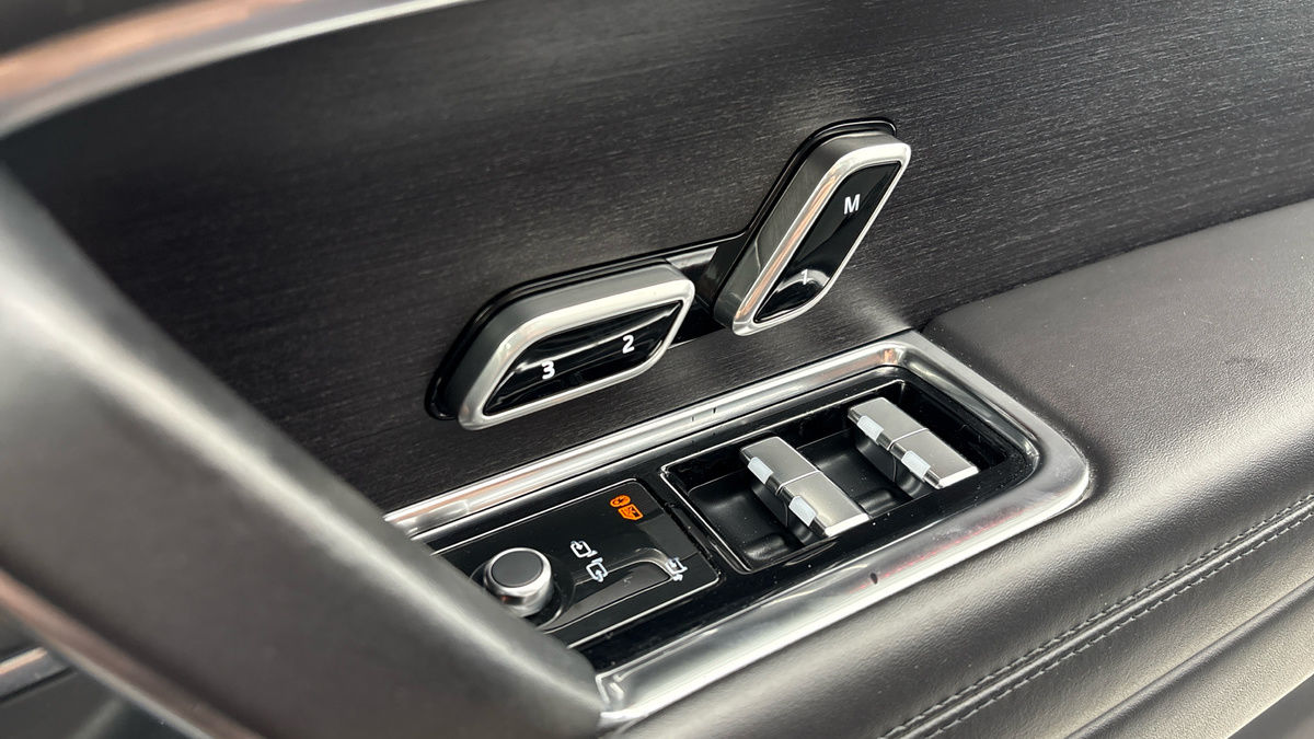 Land Rover Range Rover Image 26