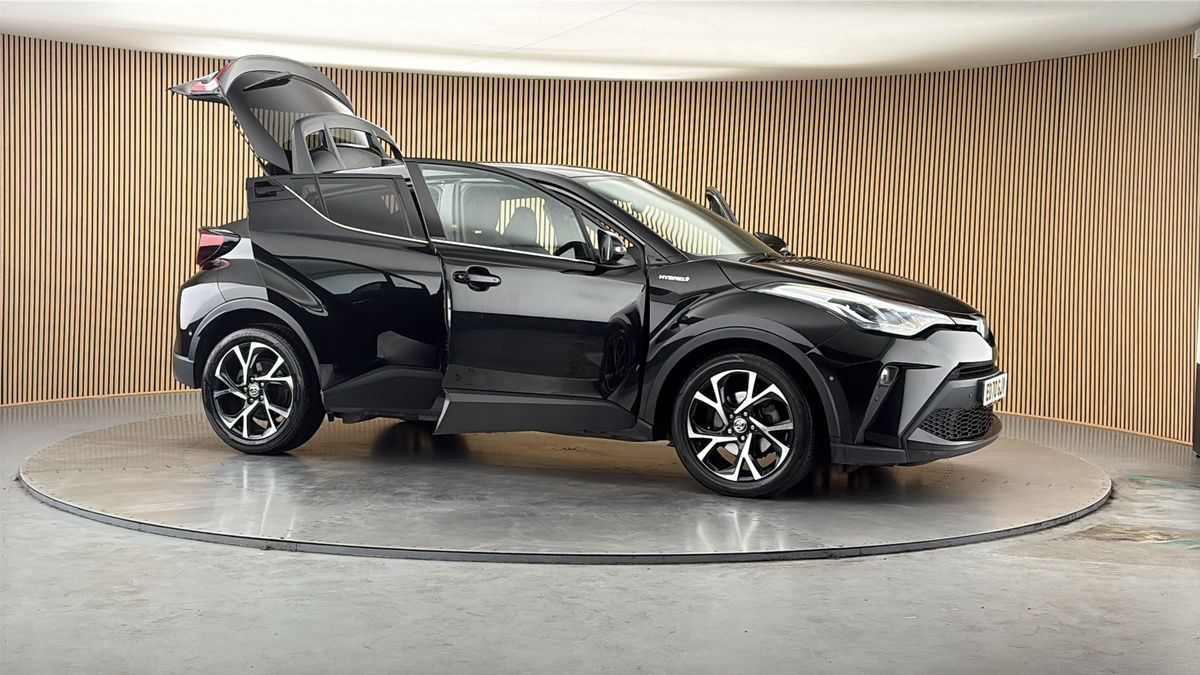 More views of Toyota C-HR