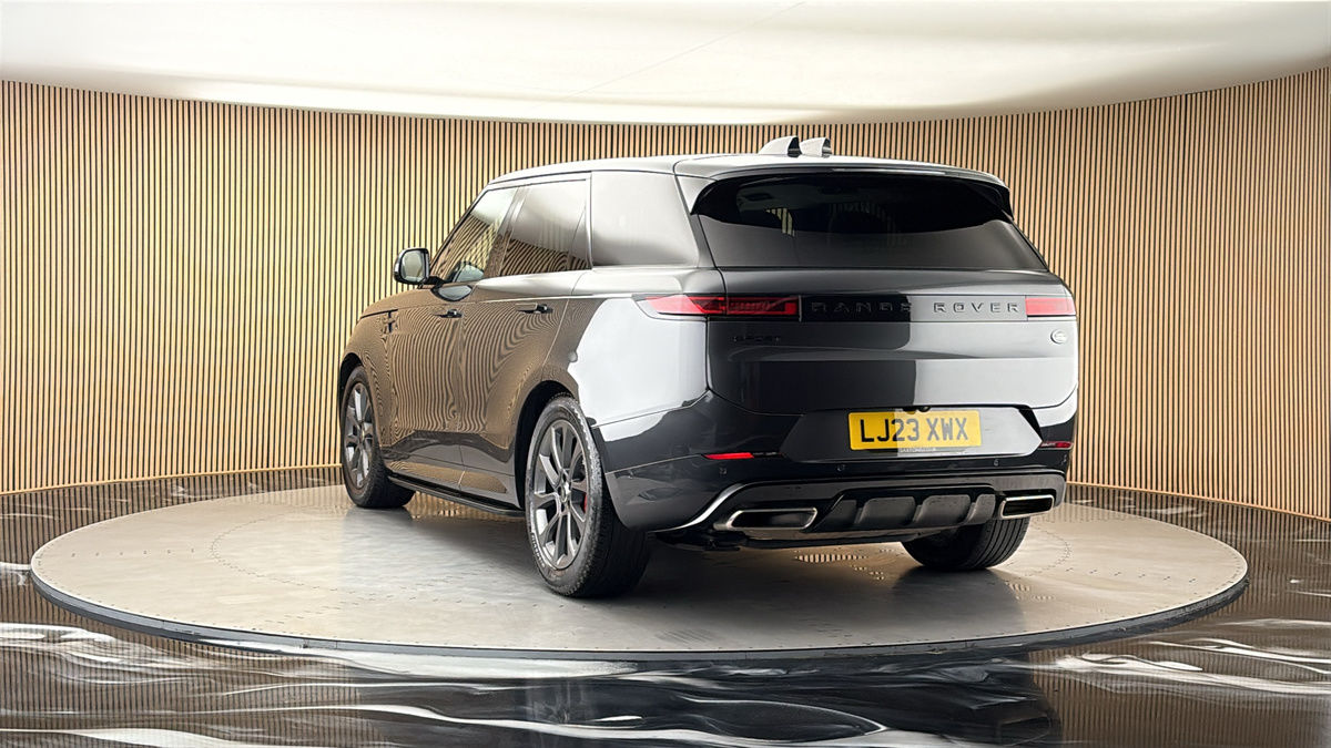 More views of Land Rover Range Rover Sport