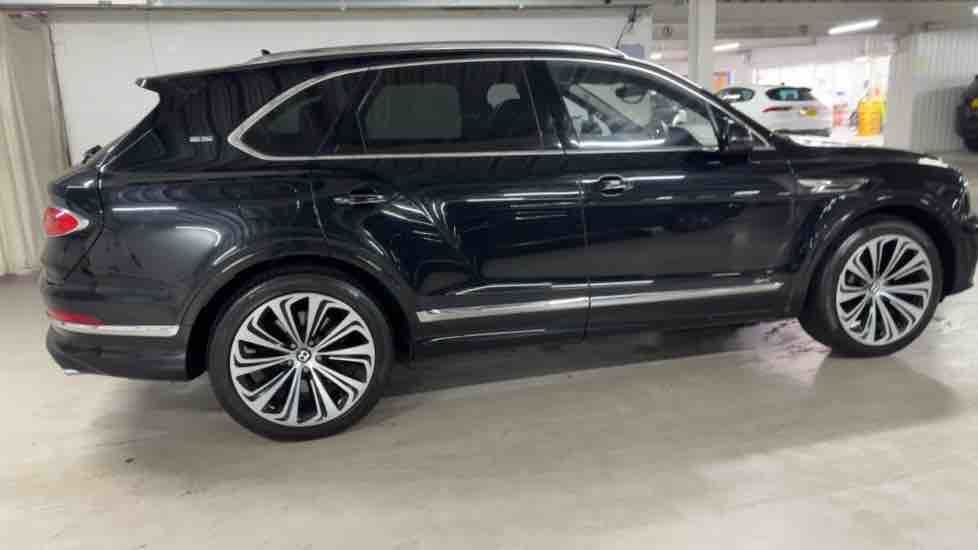 More views of Bentley Bentayga