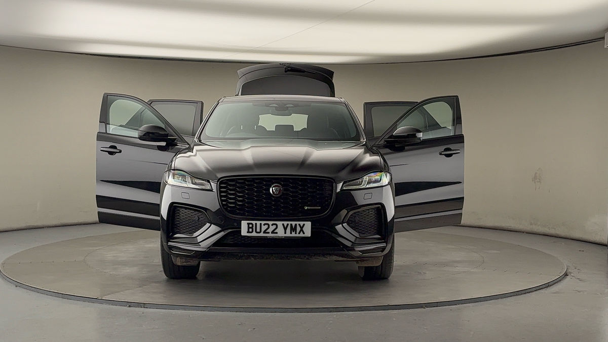 More views of Jaguar F-PACE