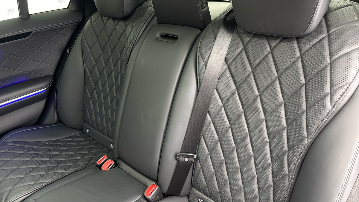 Mercedes-Benz S Class Image 8