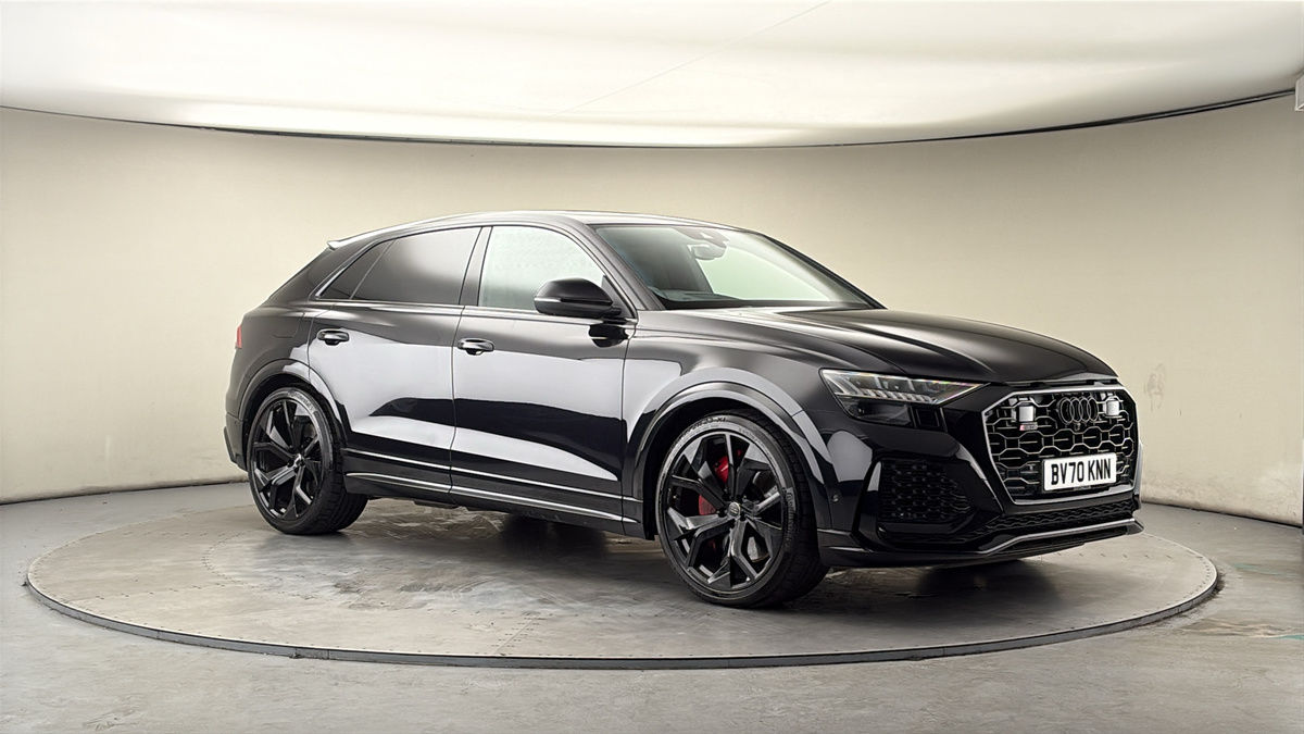 More views of Audi RSQ8