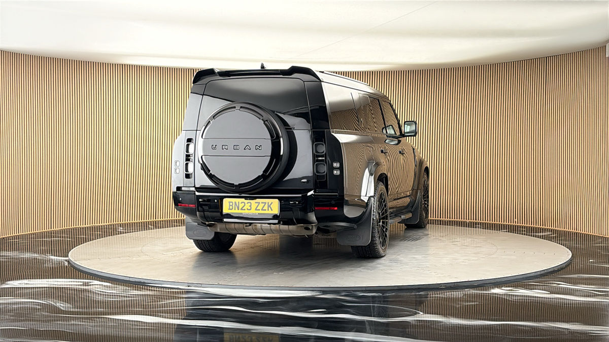 More views of Land Rover Defender 130