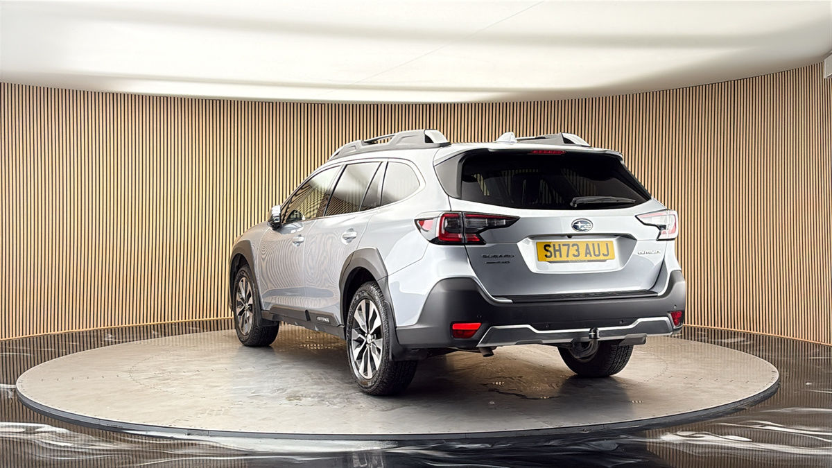 More views of Subaru Outback