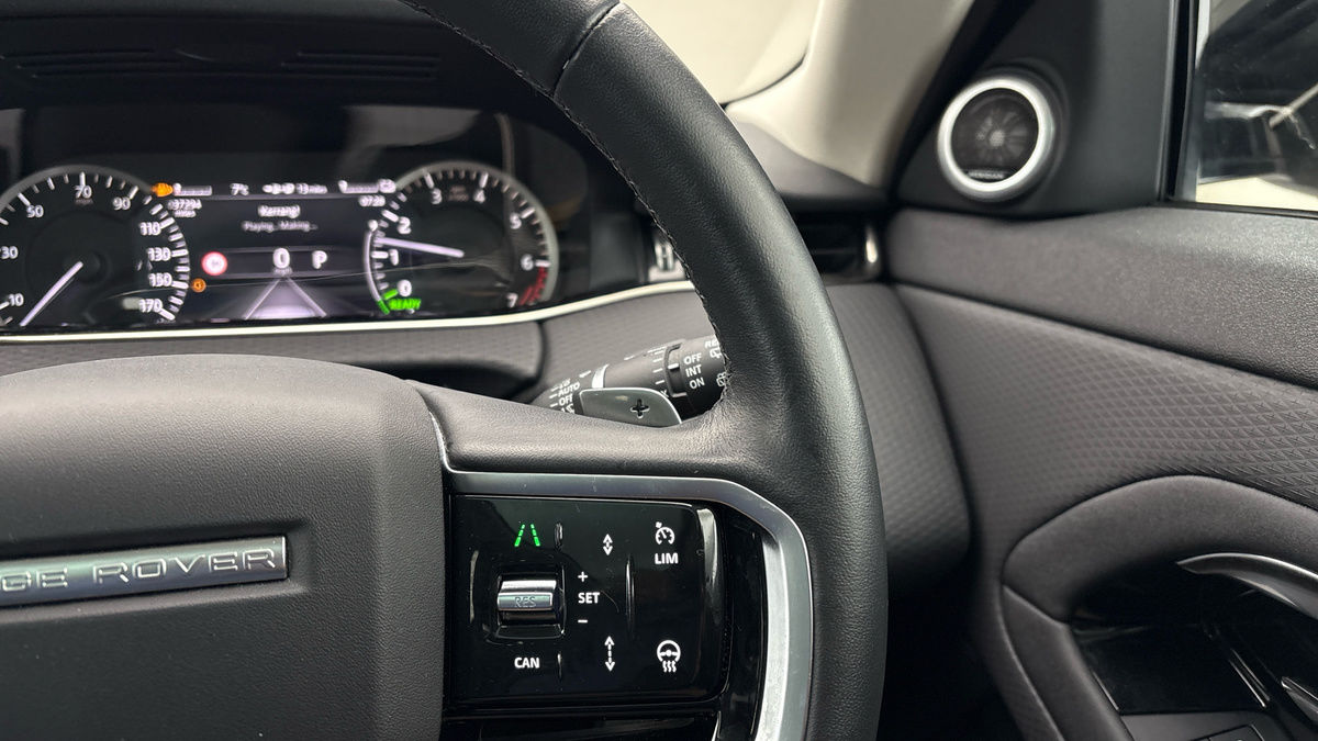 Land Rover Range Rover Evoque Image 14