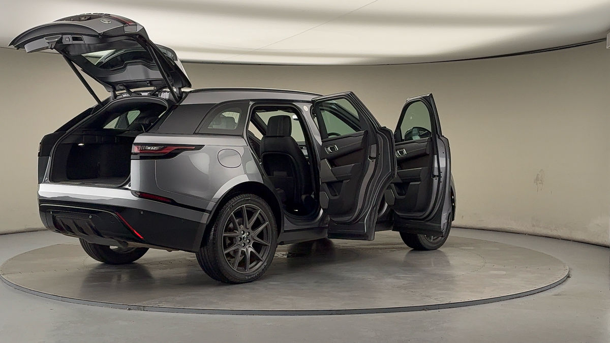 More views of Land Rover Range Rover Velar