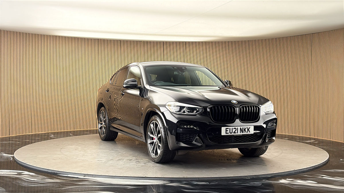 More views of BMW X4