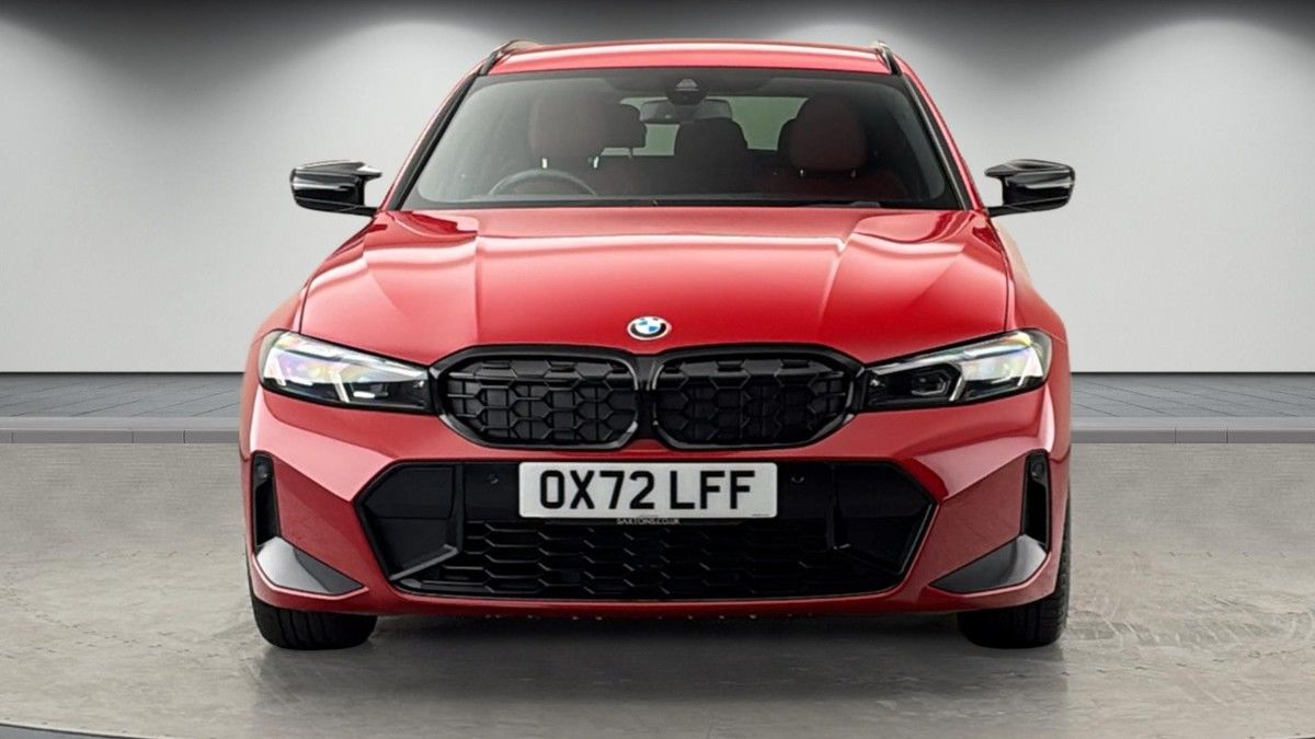 BMW 3 Series Image 3