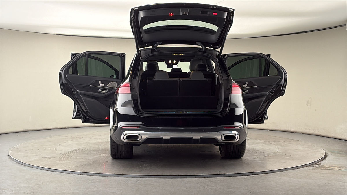 More views of Mercedes-Benz GLE