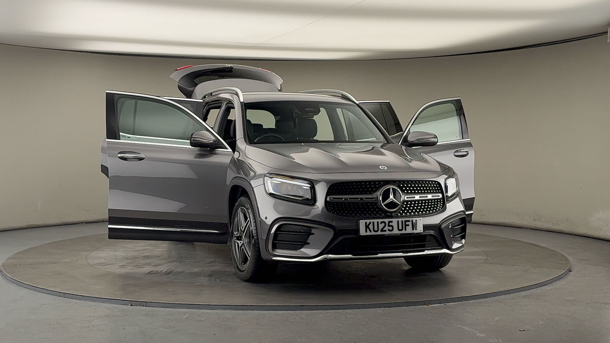More views of Mercedes-Benz GLB