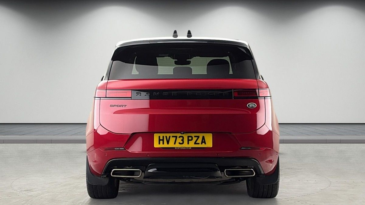 Land Rover Range Rover Sport Image 4