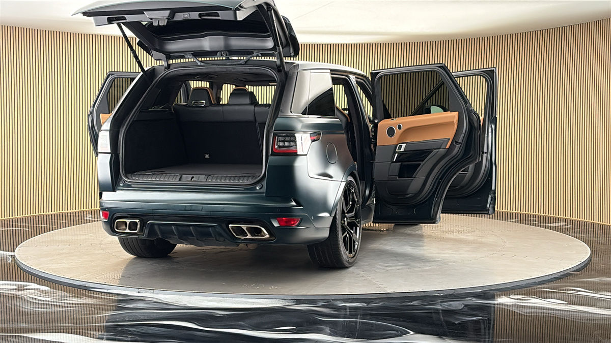 More views of Land Rover Range Rover Sport