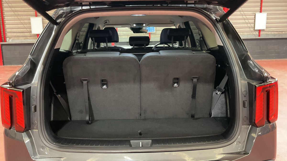 Kia Sorento Image 7