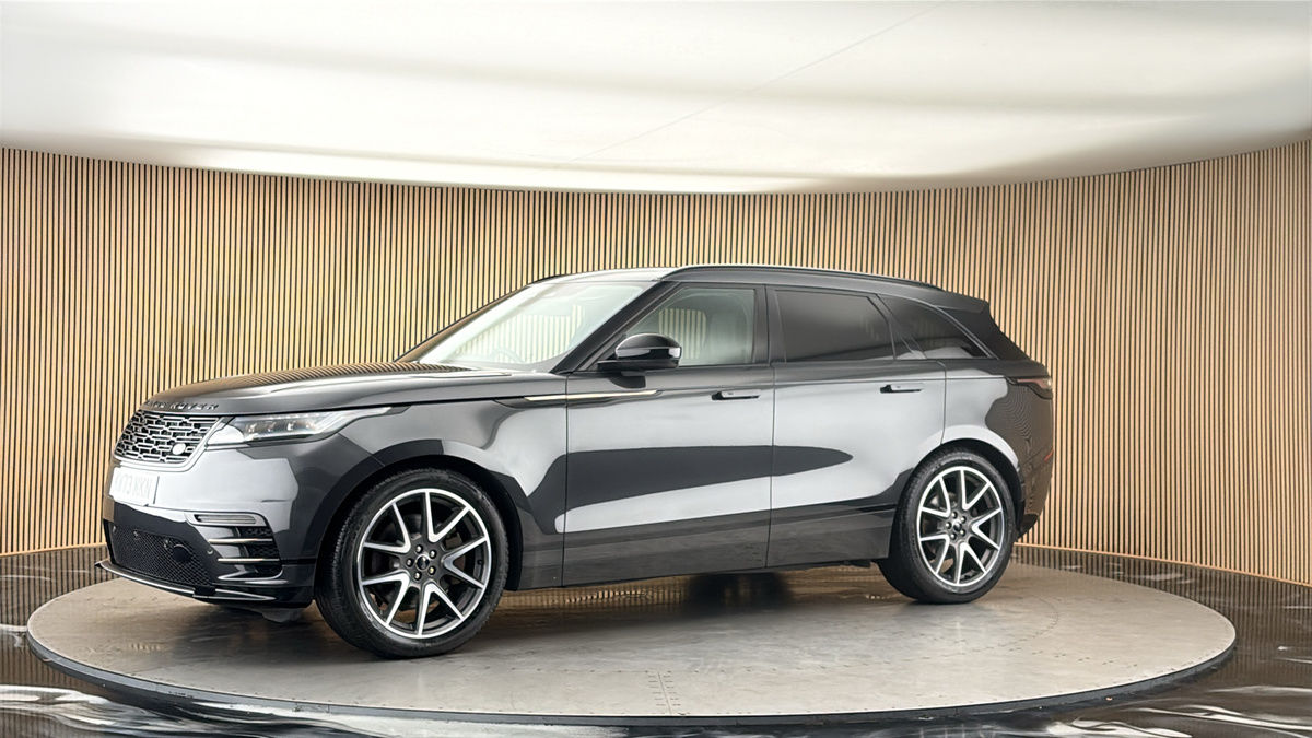 More views of Land Rover Range Rover Velar